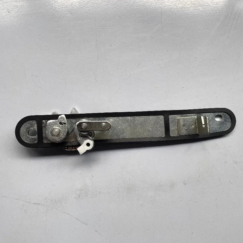 Center Door Up-lock Side Moving Door Sub-lock Locking Mechanism Center Control Lock for SAIC MAXUS V80
Center Door Up-lock Side Moving Door Sub-lock Locking Mechanism Center Control Lock for SAIC MAXUS V80