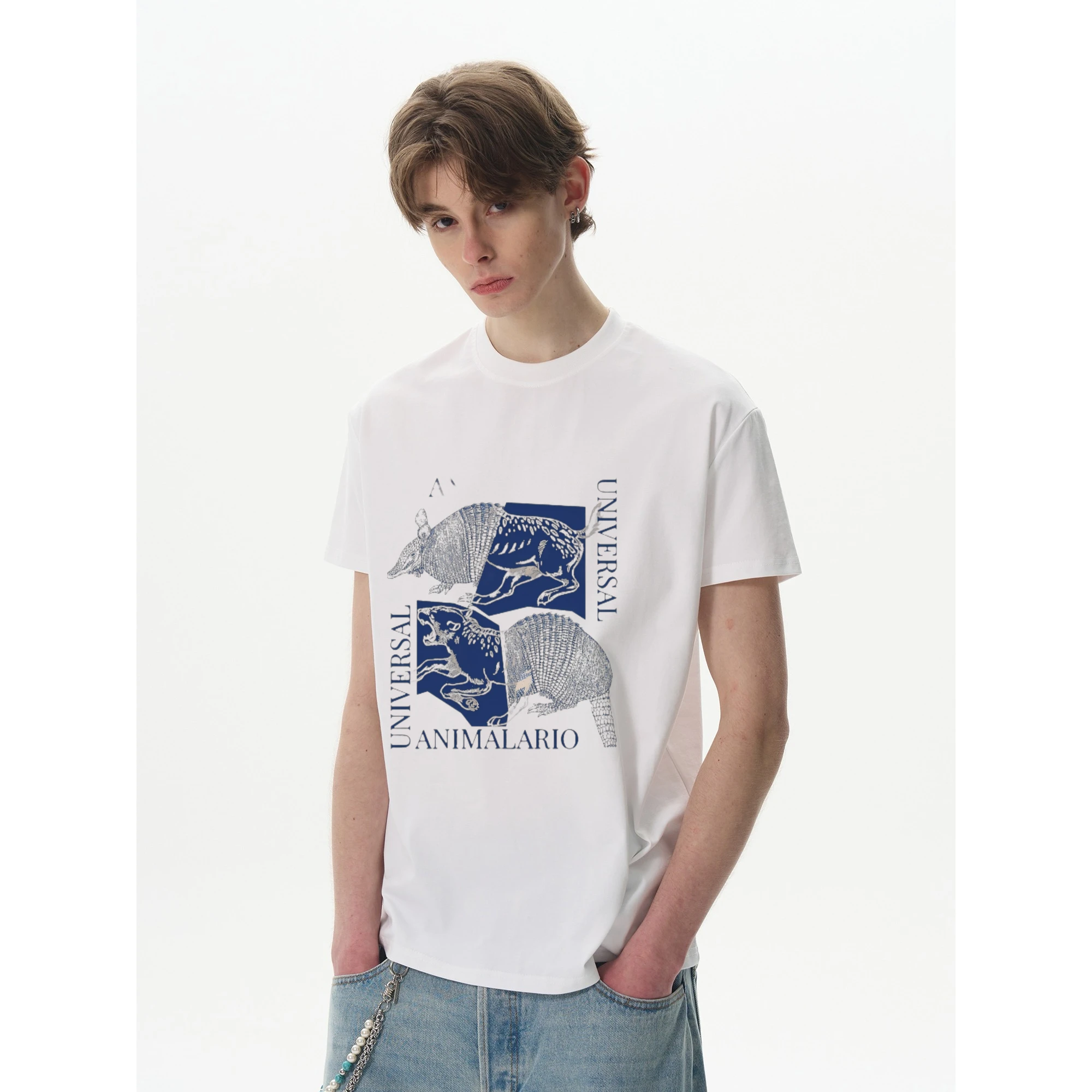 New Trendy Brand Summer High-quality Printing High-quality Men's and Women's Comfortable Casual Round Neck Short-sleeved T-shirt
New Trendy Brand Summer High-quality Printing High-quality Men's and Women's Comfortable Casual Round Neck Short-sleeved T-shirt