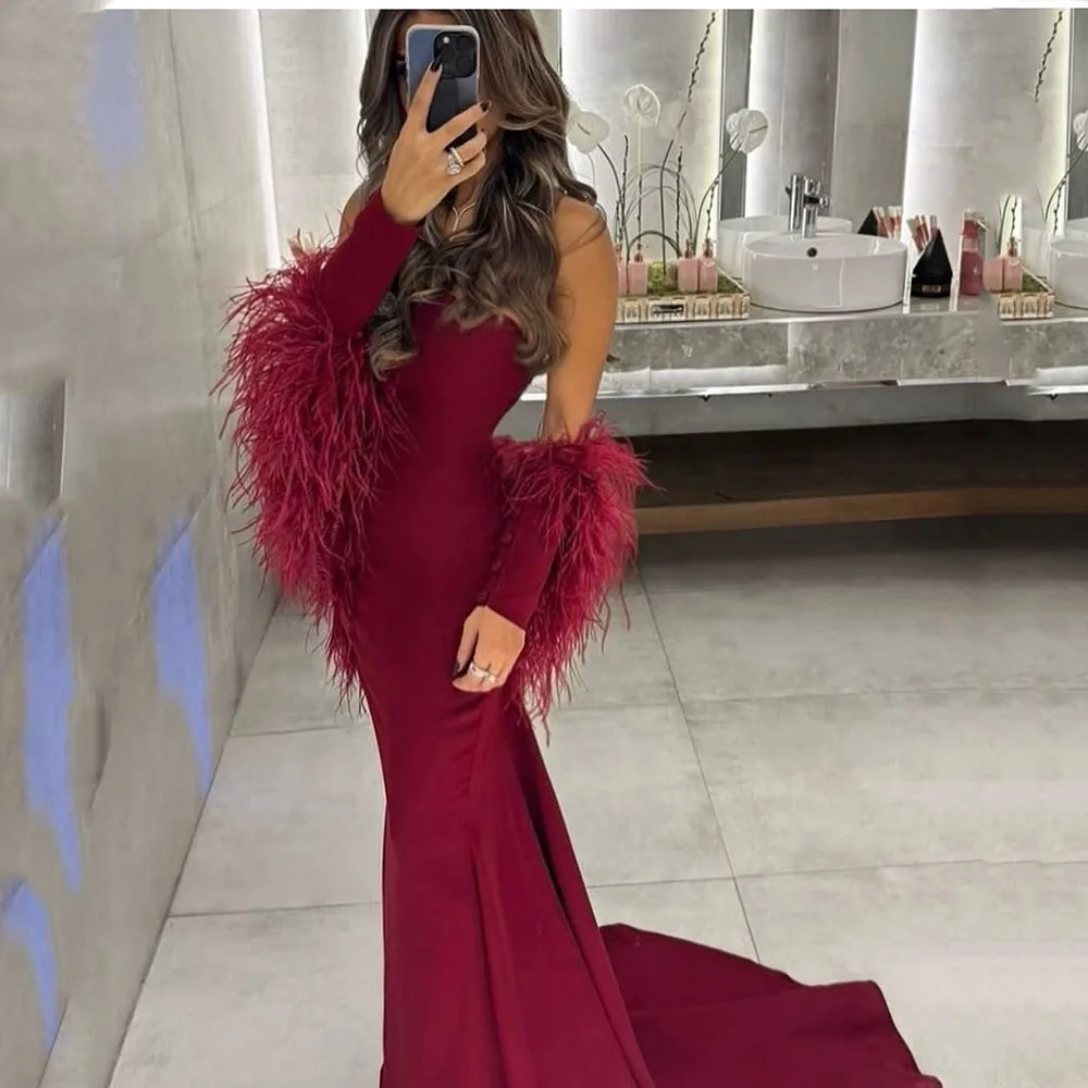 Burgundy Evening Dress Strapless Prom Gown With Feather Sleeves Simple Formal Party Dress Floor Length Saudi Arabia Dress
Burgundy Evening Dress Strapless Prom Gown With Feather Sleeves Simple Formal Party Dress Floor Length Saudi Arabia Dress