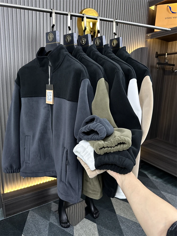 Теплая куртка с воротником-стойкой на подкладке для мужчин, модное городское пальто осень-зима Thiened Plu, повседневная одежда, свободная посадка
Теплая куртка с воротником-стойкой на подкладке для мужчин, модное городское пальто осень-зима Thiened Plu, повседневная одежда, свободная посадка