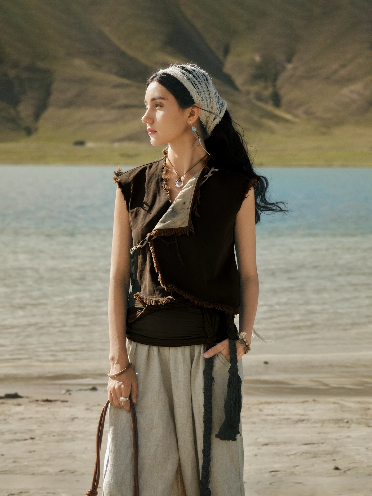 Worn-In Denim Trim Vest Women's Original Design V-Ne Cotton 00% Pure Color Artistic Wasteland Sle Gobi And Desert
Worn-In Denim Trim Vest Women's Original Design V-Ne Cotton 00% Pure Color Artistic Wasteland Sle Gobi And Desert