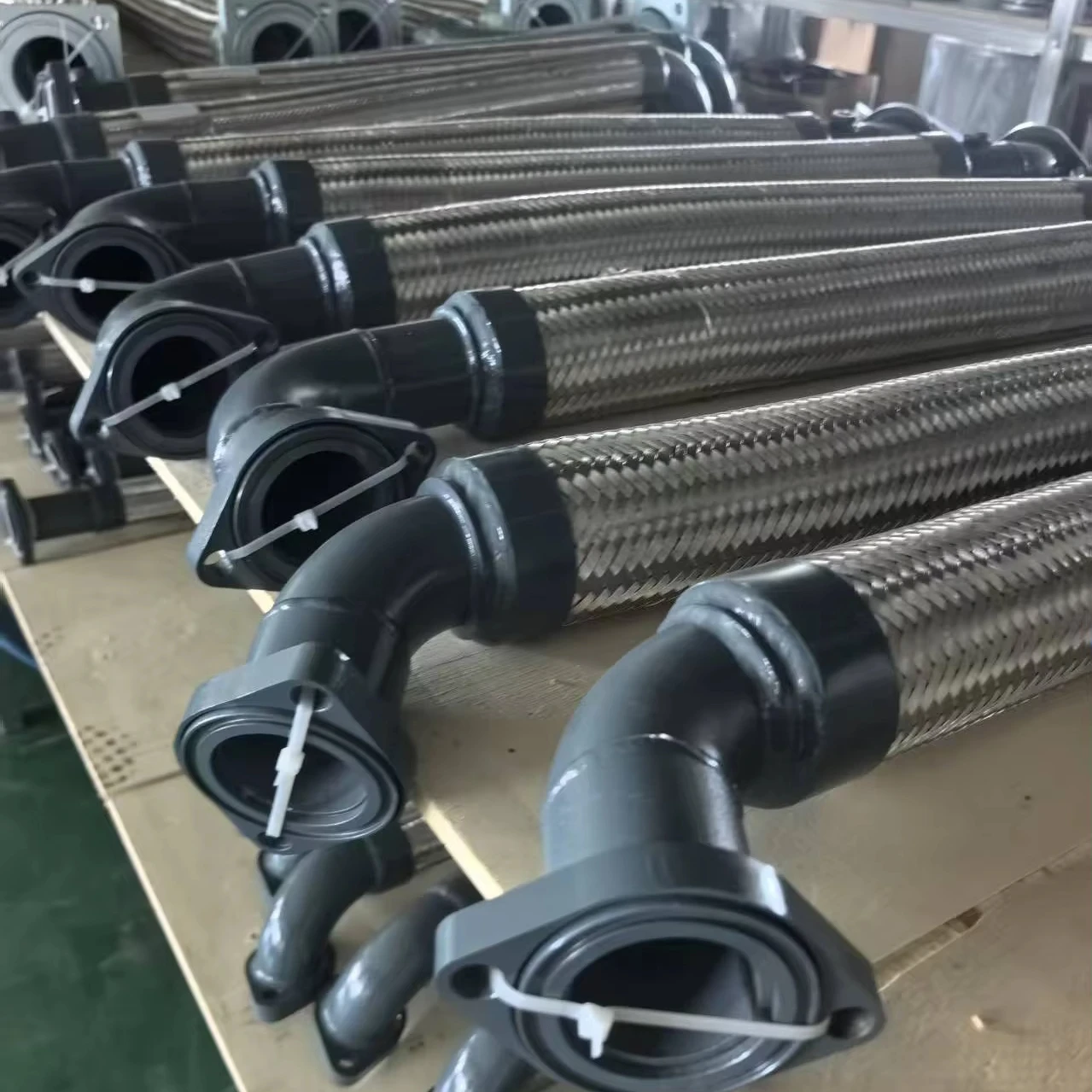 1625163676 1625163677 0574991150 0574800037 1625480706 Oil Pipe Industrial Air Compressor Parts
1625163676 1625163677 0574991150 0574800037 1625480706 Oil Pipe Industrial Air Compressor Parts