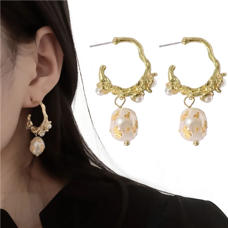 French Luxurious Baroque Pearls Earrings for Woman Fashion Jewelry Ear Drops Stud Earrings office lady Earrings Gifts
French Luxurious Baroque Pearls Earrings for Woman Fashion Jewelry Ear Drops Stud Earrings office lady Earrings Gifts
