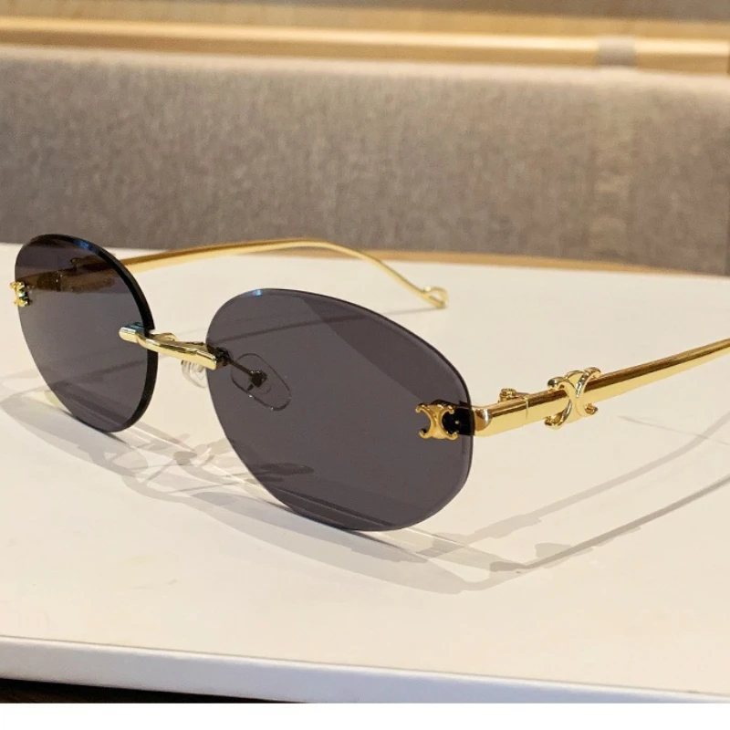 Elliptical Frame Curved Metal Sunglasses Women's Retro Fashionable Versatile High-end Sunscreen Sunglasses UV400 Shades Eyewear 
Elliptical Frame Curved Metal Sunglasses Women's Retro Fashionable Versatile High-end Sunscreen Sunglasses UV400 Shades Eyewear