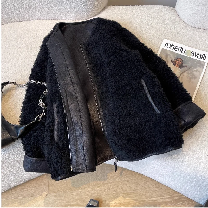 Black Thickened Warmth Outerwear Women's Loose Commuter Style Coat Autumn Winter New Arrival Fashion Sensation Casual Outerwear
Black Thickened Warmth Outerwear Women's Loose Commuter Style Coat Autumn Winter New Arrival Fashion Sensation Casual Outerwear