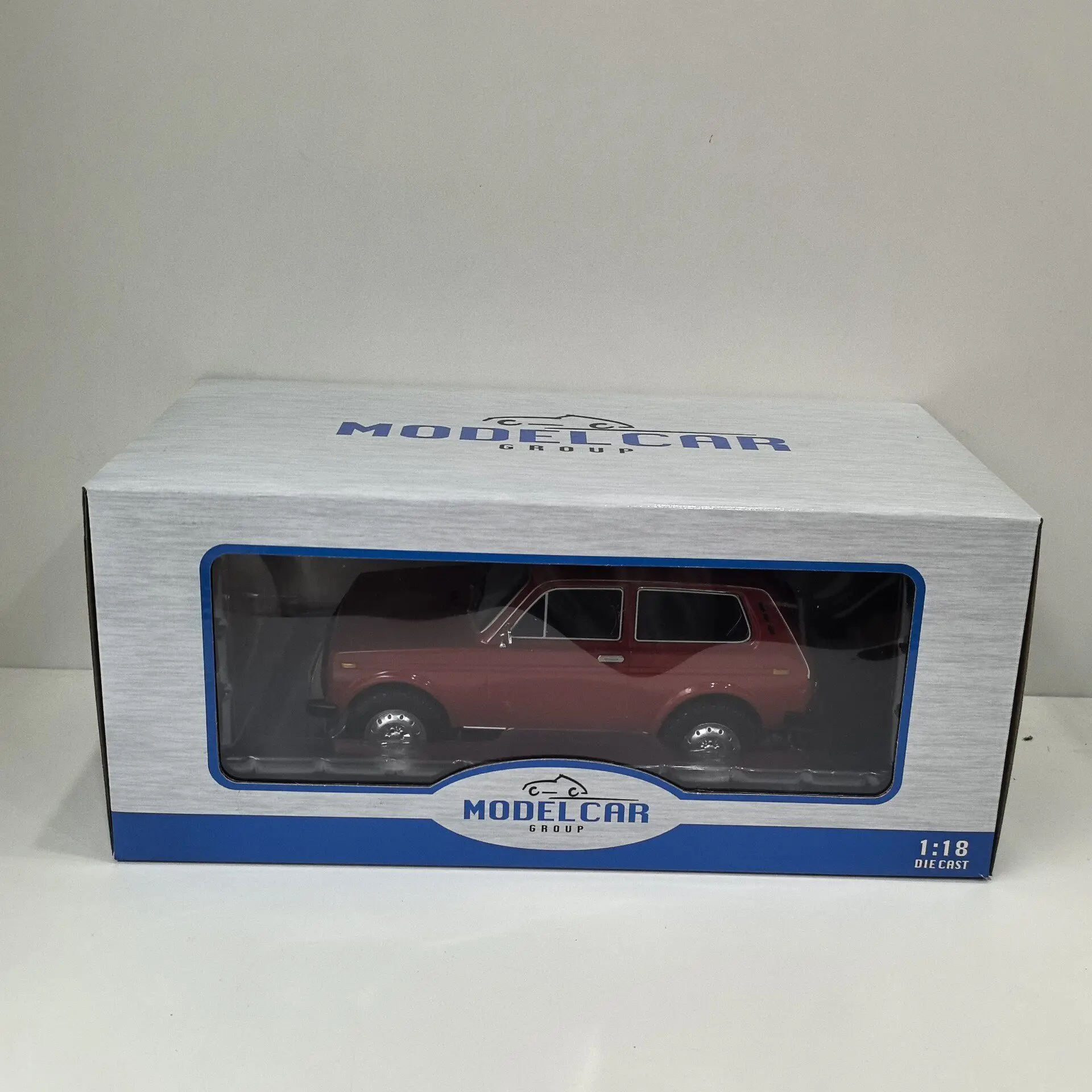 Diecast MCG 1/18 Scale LADA NIVA W3 Alloy Car Model
Diecast MCG 1/18 Scale LADA NIVA W3 Alloy Car Model