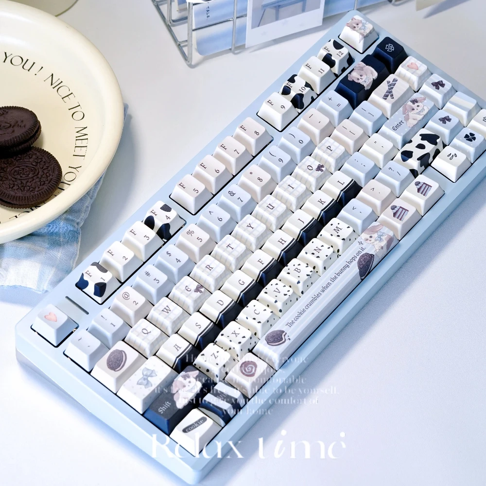 Колпачки для клавиш Aula Ollie Bubble Light в стиле ретро, синий и белый Oreo, милый новый Cherry Pbt, сублимационная индивидуальная 137, колпачки для клавиш
Колпачки для клавиш Aula Ollie Bubble Light в стиле ретро, синий и белый Oreo, милый новый Cherry Pbt, сублимационная индивидуальная 137, колпачки для клавиш