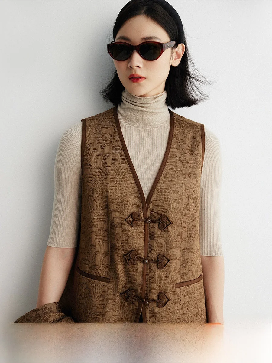 Retro Chinese Sle Silk Weaving Embroidery Vest Small Insect Dr Peach Blossom Pattern Button up V-Ne Heart aped Coat
Retro Chinese Sle Silk Weaving Embroidery Vest Small Insect Dr Peach Blossom Pattern Button up V-Ne Heart aped Coat