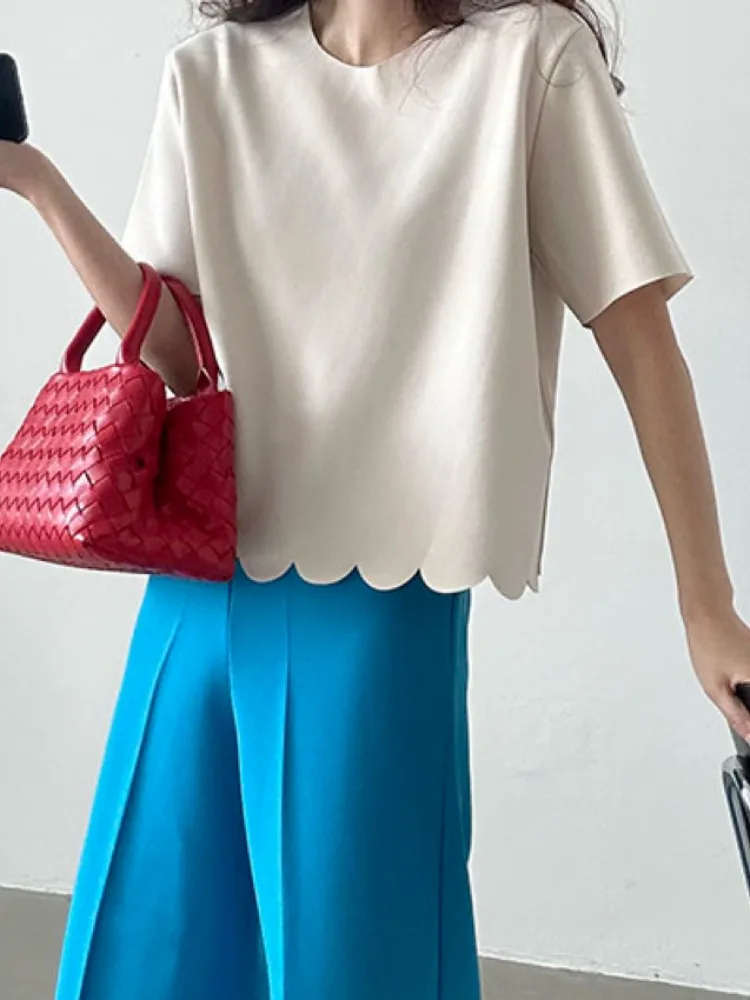 Summer New Loose Women's Short Sleeve T-shirt Wave Pattern Pure Color Versatile Casual Style Spring Autumn Winter Suitable
Summer New Loose Women's Short Sleeve T-shirt Wave Pattern Pure Color Versatile Casual Style Spring Autumn Winter Suitable