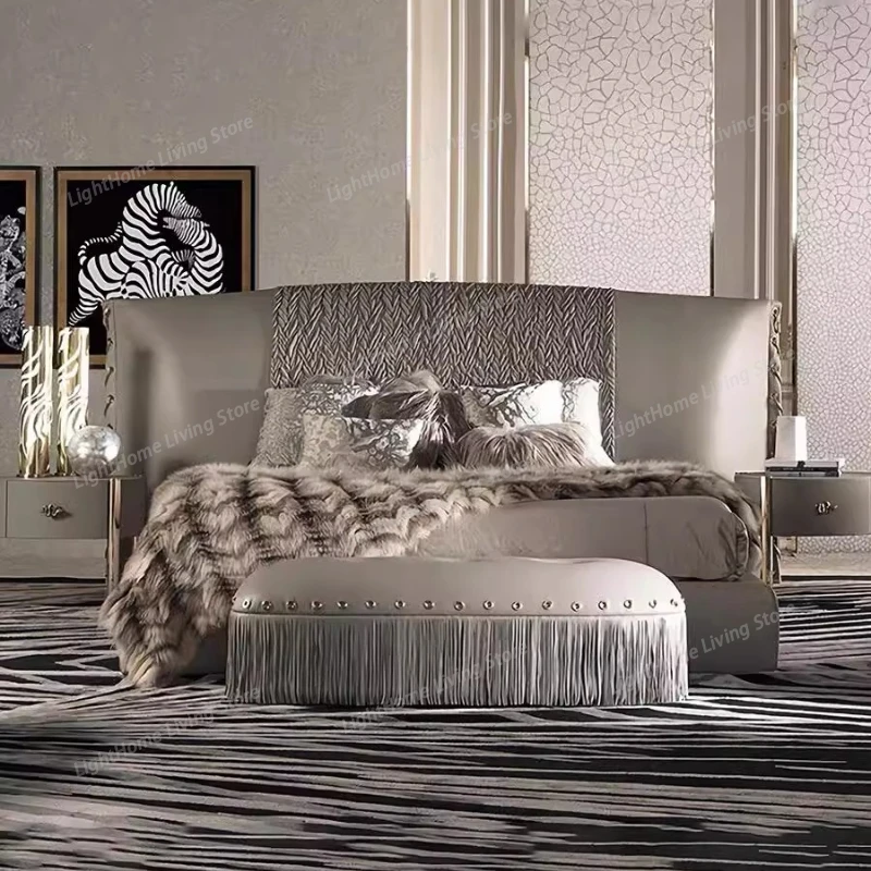 light luxury leather Italian minimalist high-end atmospheric widescreen double bed bedroom luxury high-end wedding bed Italian
light luxury leather Italian minimalist high-end atmospheric widescreen double bed bedroom luxury high-end wedding bed Italian
