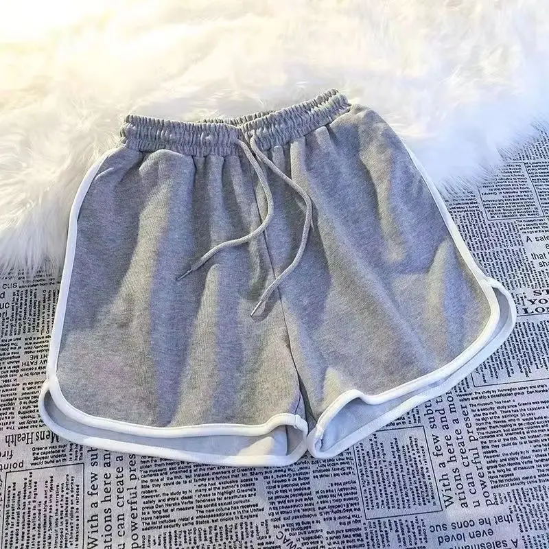 Striped Sports Shorts Women Korean Fashion Casual Mini Shorts Summer Simple Loose Wide Leg Shorts Ladies New 2026
Striped Sports Shorts Women Korean Fashion Casual Mini Shorts Summer Simple Loose Wide Leg Shorts Ladies New 2026