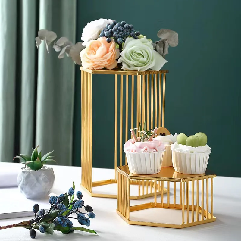 Modern Iron Hexagon Wedding Gold Dessert Stand Ceneterpieces Hotel High Tea Stand Rack Decors
Modern Iron Hexagon Wedding Gold Dessert Stand Ceneterpieces Hotel High Tea Stand Rack Decors
