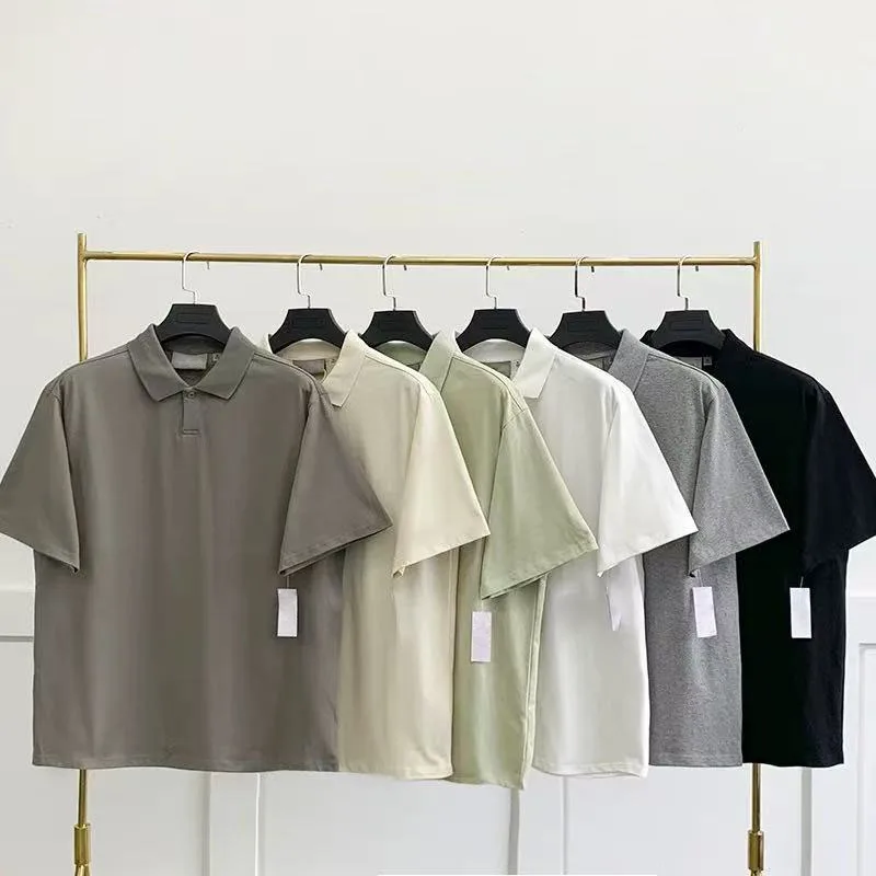 21SS Classic Brand Men's Polo Shirt Design Back Double Row Silicone Letter Collar Short Sleeve High Street Loose Couple T-shirt
21SS Classic Brand Men's Polo Shirt Design Back Double Row Silicone Letter Collar Short Sleeve High Street Loose Couple T-shirt
