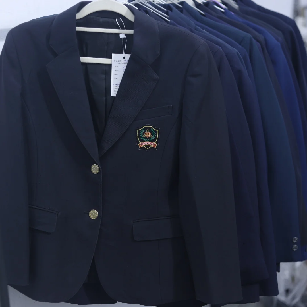 Short Style School Uniform Jacket Japanese Made Single Button No Collar Badge Embroidered Autumn Winter Spring Seasonal Wear
Short Style School Uniform Jacket Japanese Made Single Button No Collar Badge Embroidered Autumn Winter Spring Seasonal Wear