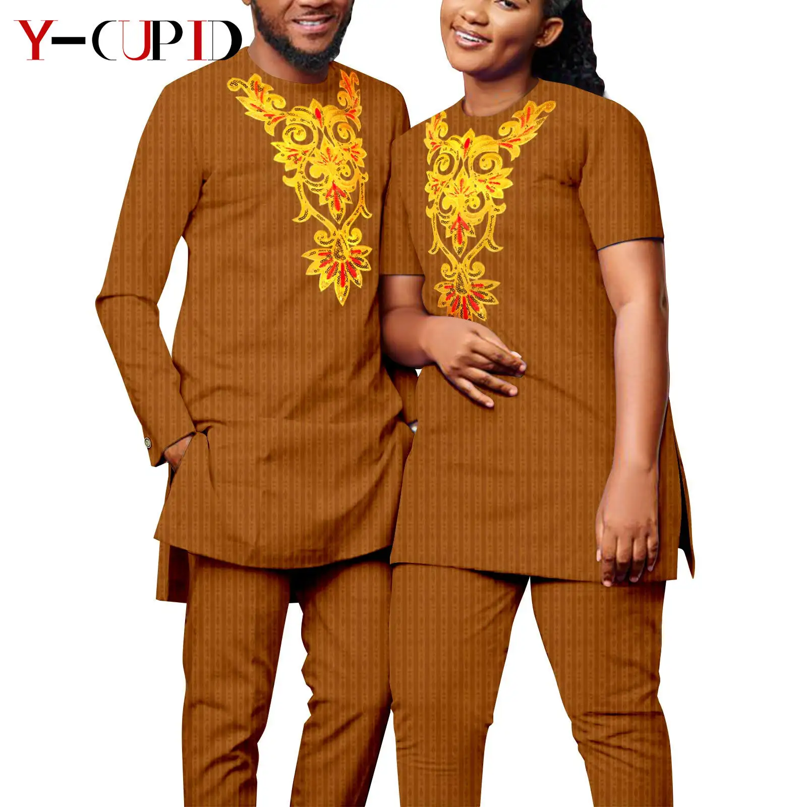 Fashion African Men Outfits Matching Couple Clothes Bazin Riche Women Jacquard Top Tee and Pants Sets Kaftan Outwear Y23C061
Fashion African Men Outfits Matching Couple Clothes Bazin Riche Women Jacquard Top Tee and Pants Sets Kaftan Outwear Y23C061
