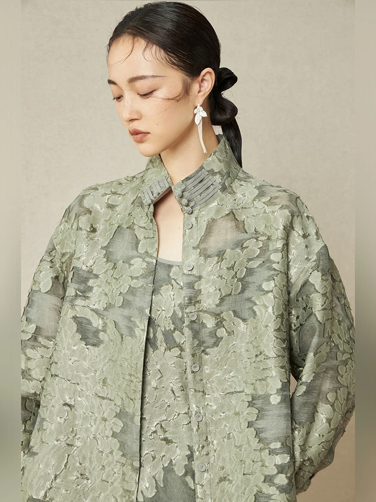 Ele New Chinese Sle irt Semi-Lin Autumn Water New eup Color Stir-Fried Flower Cut irt Commute Button Regular Sve
Ele New Chinese Sle irt Semi-Lin Autumn Water New eup Color Stir-Fried Flower Cut irt Commute Button Regular Sve