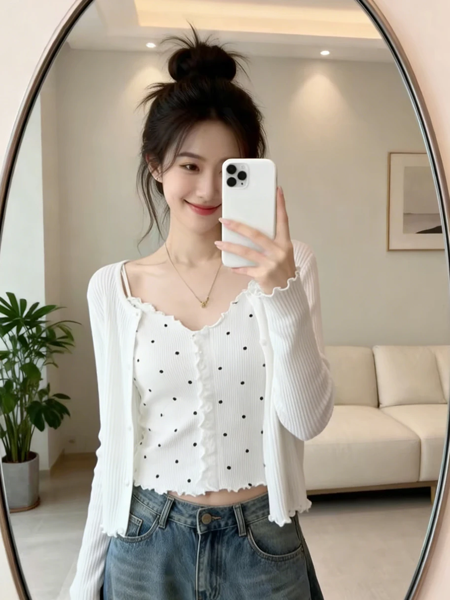 Summer Polka Dot Knitted Cardigan Shawl Women's Outerwear with Strap Two-Piece Set Polyester Fiber Long Sleeve Short Coat
Summer Polka Dot Knitted Cardigan Shawl Women's Outerwear with Strap Two-Piece Set Polyester Fiber Long Sleeve Short Coat