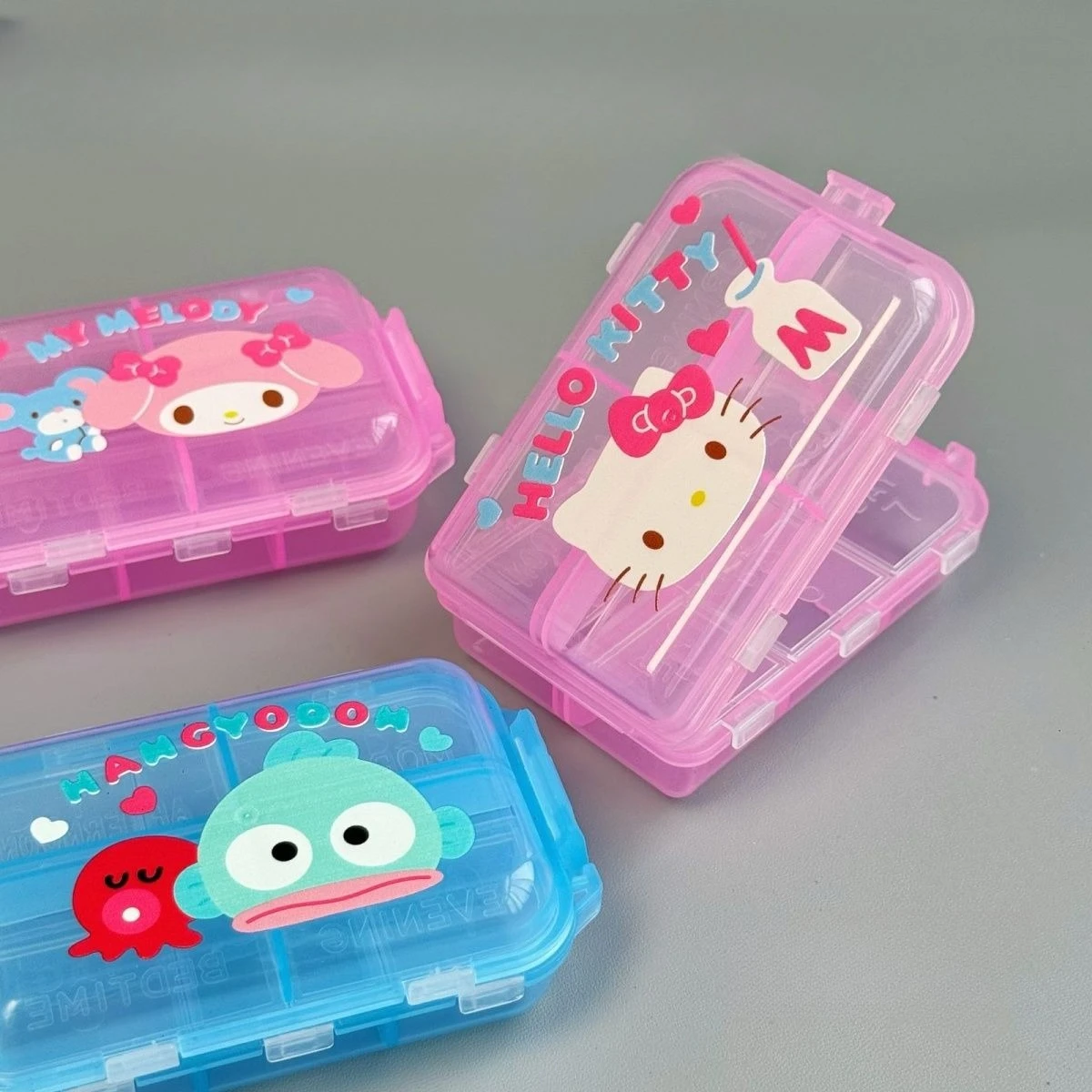 Cute Sanrio My Melody Pill Box for Student Small Compact Daily Use HelloKitty Hangyodon Kawaii Portable Anti Slip Gifts
Cute Sanrio My Melody Pill Box for Student Small Compact Daily Use HelloKitty Hangyodon Kawaii Portable Anti Slip Gifts