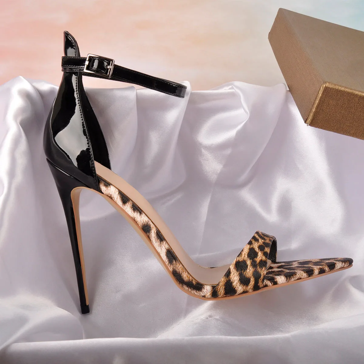 Stiletto High Heels Sexy Women Sandals Ankle Strap Bridals Dress Lady Leopard Shoes Patent Leather Summer Party Shoes
Stiletto High Heels Sexy Women Sandals Ankle Strap Bridals Dress Lady Leopard Shoes Patent Leather Summer Party Shoes