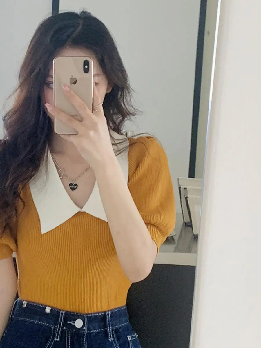 Модный трикотажный топ из ледяного шелка с цветным воротником для женщин, летняя новинка, корейская версия, молодежный стиль
Модный трикотажный топ из ледяного шелка с цветным воротником для женщин, летняя новинка, корейская версия, молодежный стиль