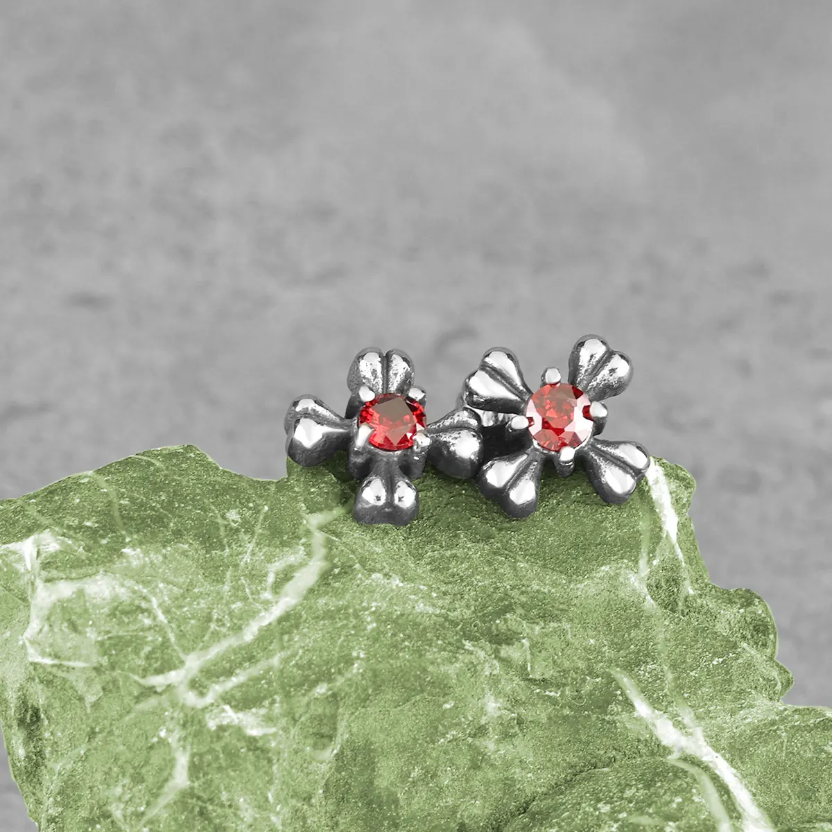 Stainless Steel Punk Man Woman Fashion Cross Print Earrings Teen Vintage Cross Rock Personalized Jewelry Gifts Wholesale
Stainless Steel Punk Man Woman Fashion Cross Print Earrings Teen Vintage Cross Rock Personalized Jewelry Gifts Wholesale