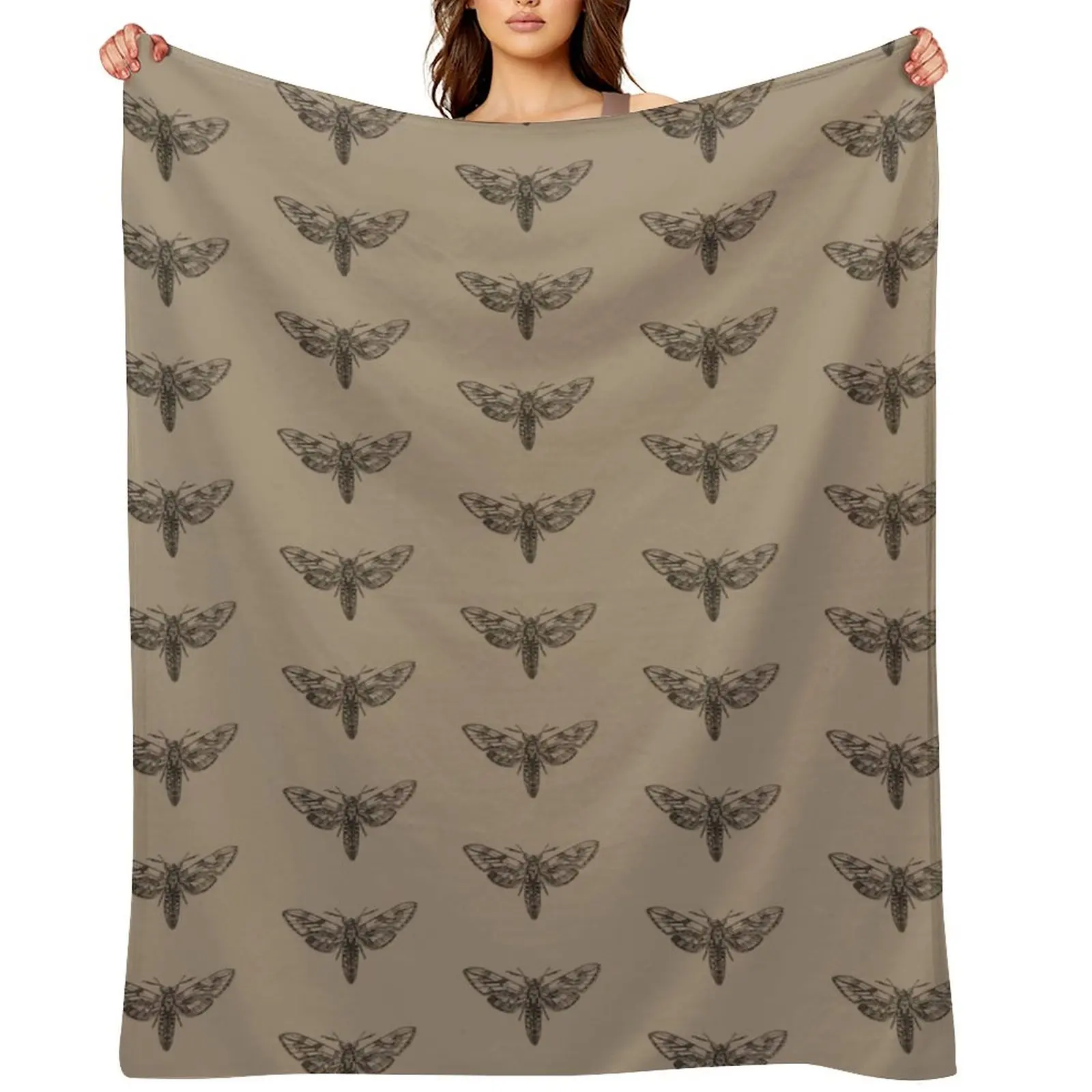 Silver Moth Throw Blanket Kid'S Moving Winter beds halloween Blankets
Silver Moth Throw Blanket Kid'S Moving Winter beds halloween Blankets