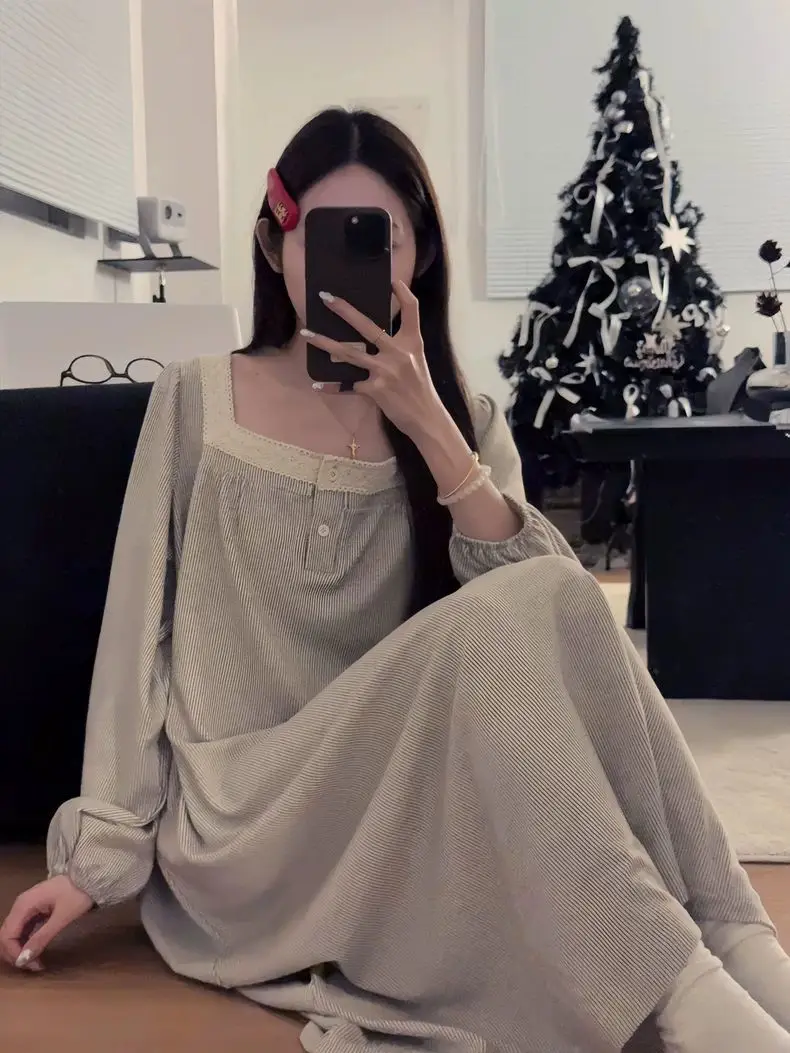 Весенне-осенняя ночная рубашка с длинными рукавами в корейском стиле, свободная длинная кружевная ночная рубашка принцессы с квадратным вырезом, платье, пижамы, женская одежда для сна
Весенне-осенняя ночная рубашка с длинными рукавами в корейском стиле, свободная длинная кружевная ночная рубашка принцессы с квадратным вырезом, платье, пижамы, женская одежда для сна