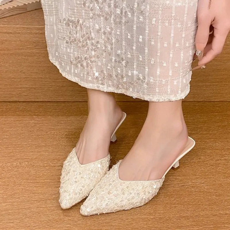 Sequined head stilto slippers women's summer outerwear 2025 new fashion fairy style dress sexy pointed high-heeled slippers
Sequined head stilto slippers women's summer outerwear 2025 new fashion fairy style dress sexy pointed high-heeled slippers