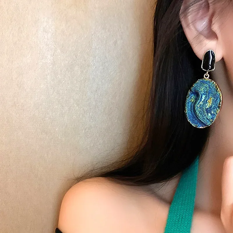 Turquoise Geometric Volcano Earrings For Women Oil Painting Retro Eardrop French Style Luxury Trendy Wedding Jewelry
Turquoise Geometric Volcano Earrings For Women Oil Painting Retro Eardrop French Style Luxury Trendy Wedding Jewelry
