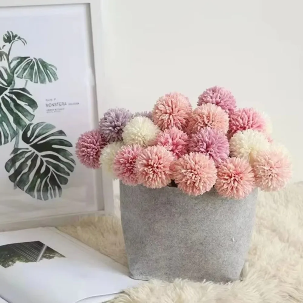 New Silk Cloth Fake Flower Ball Dyed Edged Realistic Chrysanthemum Soft DIY Floral Materials Hydrangea Photography Props
New Silk Cloth Fake Flower Ball Dyed Edged Realistic Chrysanthemum Soft DIY Floral Materials Hydrangea Photography Props
