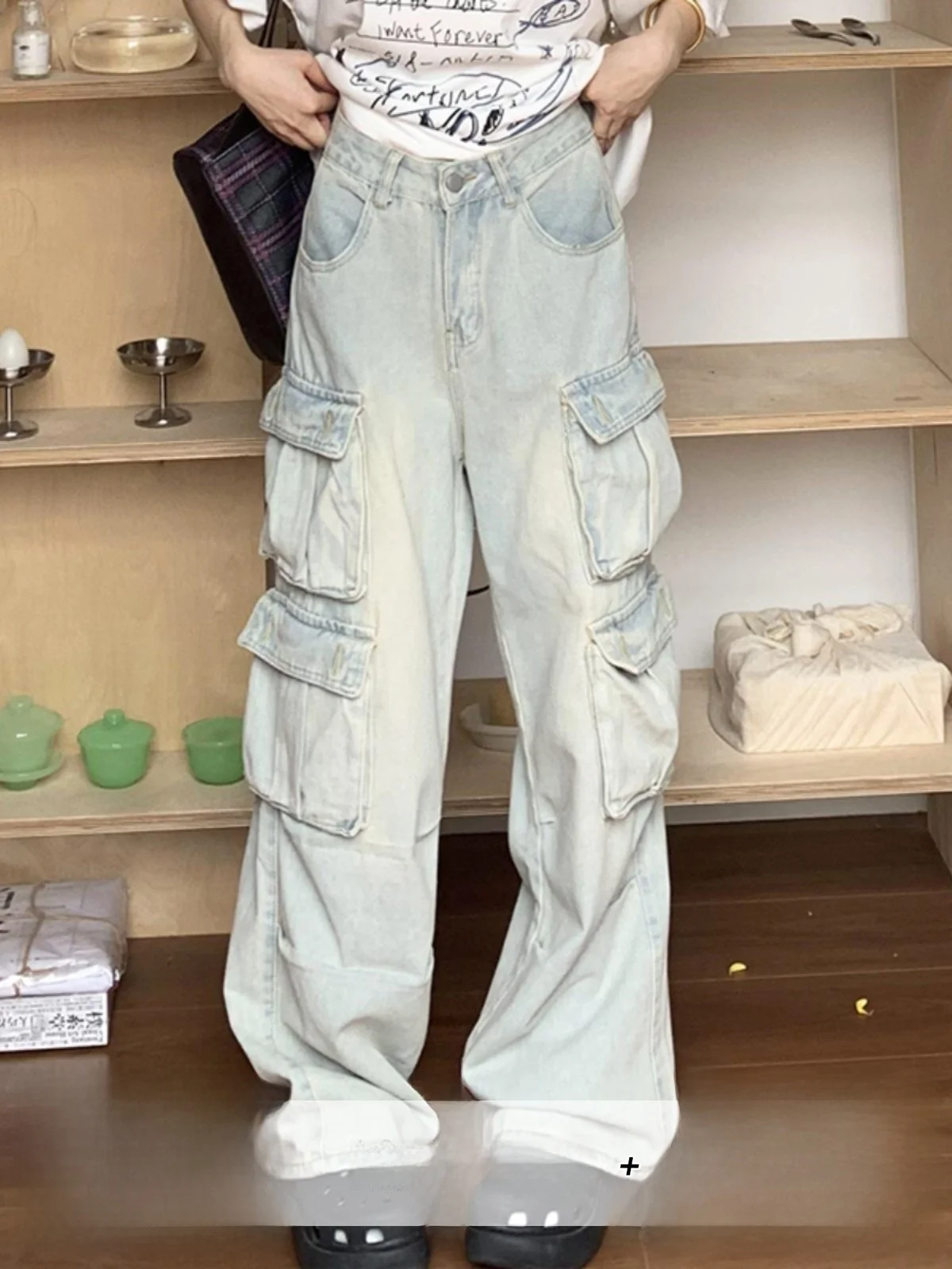 Американская рабочая одежда в стиле ретро, джинсовые джинсы, женские свободные джинсы с несколькими карманами и высокой талией, летние повседневные брюки, нейтральные джинсы
Американская рабочая одежда в стиле ретро, джинсовые джинсы, женские свободные джинсы с несколькими карманами и высокой талией, летние повседневные брюки, нейтральные джинсы