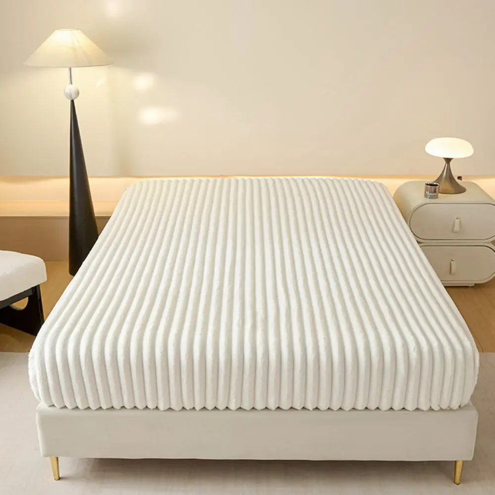 Minimalist All-inclusive Plush Mattress Cover Elastic Band Warm Mattress Protector Thickened Washable Winter Bed Sheet Bedroom
Minimalist All-inclusive Plush Mattress Cover Elastic Band Warm Mattress Protector Thickened Washable Winter Bed Sheet Bedroom