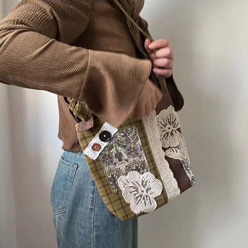 Autumn and Winter Niche Design Bucket Bag Lace Patchwork Plaid Merira Versatile Shoulder Crossbody Bag
Autumn and Winter Niche Design Bucket Bag Lace Patchwork Plaid Merira Versatile Shoulder Crossbody Bag