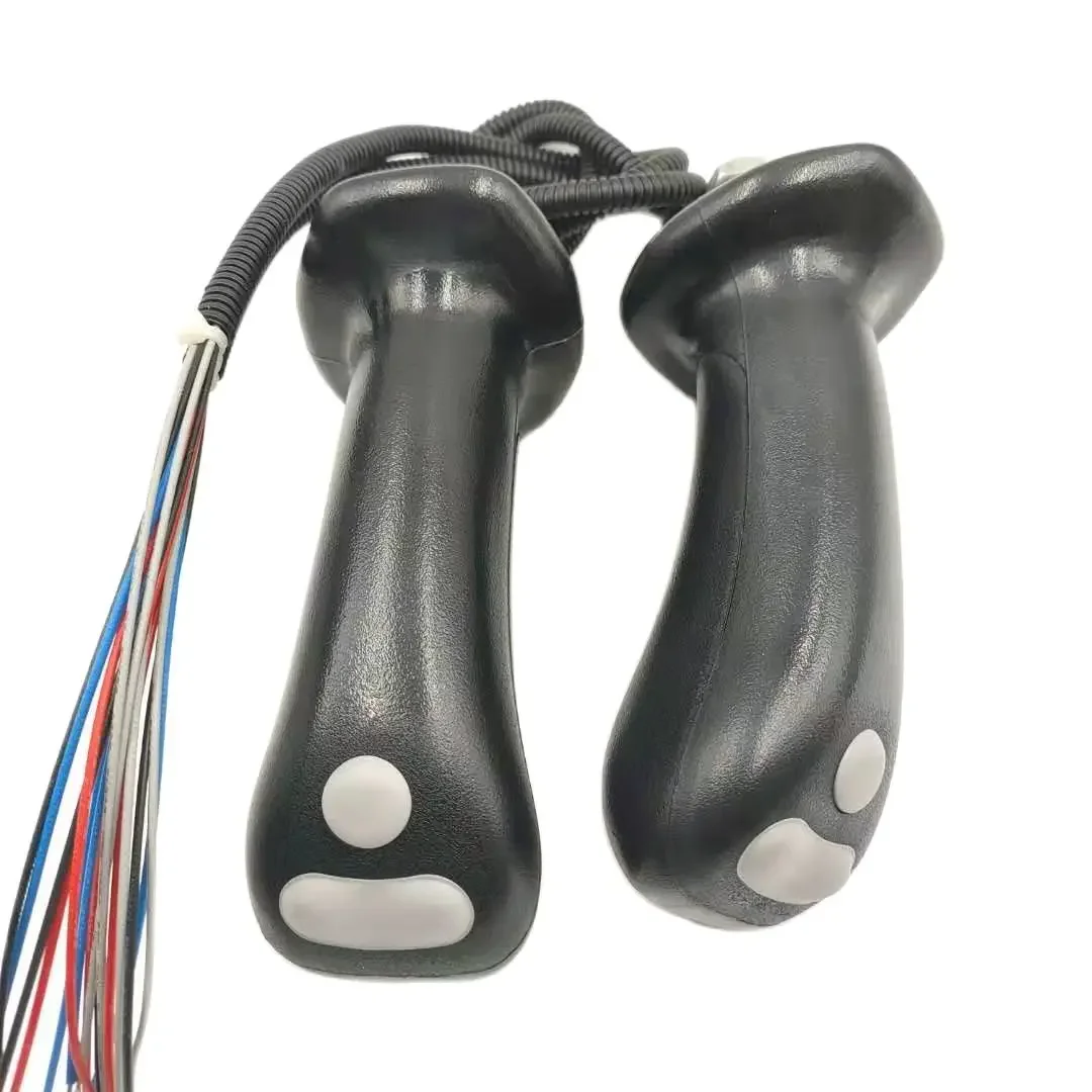 Запчасти для экскаваторов Yuchai LONKING XCMG Revo 65/75-8/80 Rexroth, ручка джойстика, клей, 4 кнопки, ключи 12 мм
Запчасти для экскаваторов Yuchai LONKING XCMG Revo 65/75-8/80 Rexroth, ручка джойстика, клей, 4 кнопки, ключи 12 мм