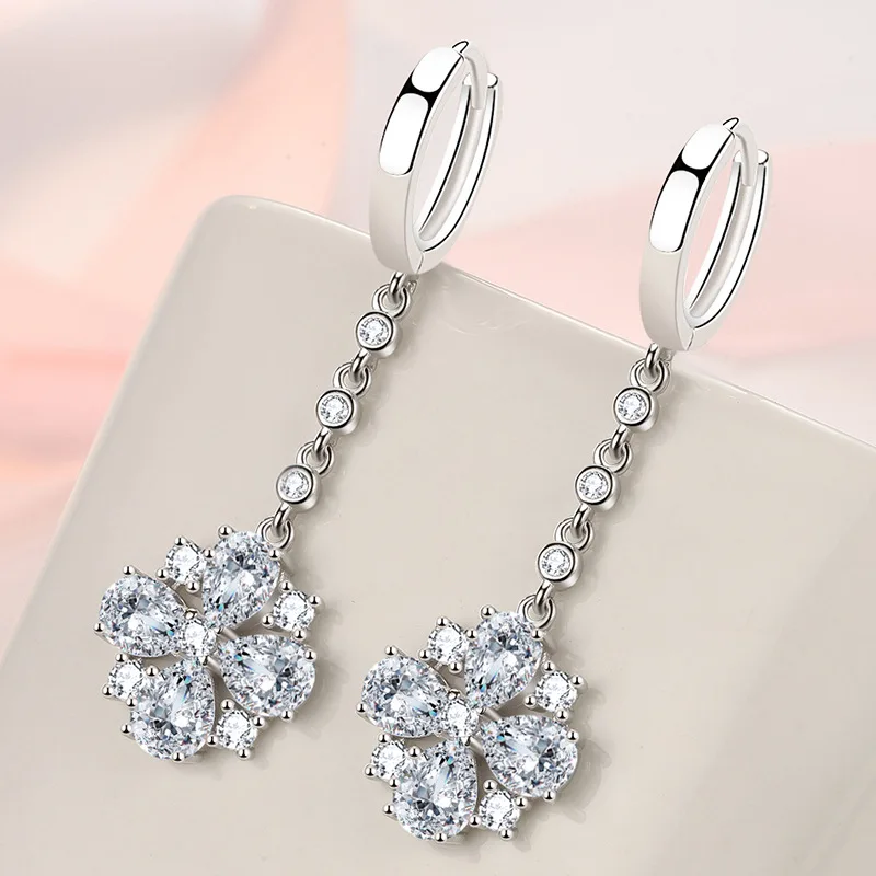 New Elegant Water Droplets Flower Tassel Earrings For Women Shiny Zircon Earrings 926 Silver Long Earring Party Jewelry KOFSAC
New Elegant Water Droplets Flower Tassel Earrings For Women Shiny Zircon Earrings 926 Silver Long Earring Party Jewelry KOFSAC