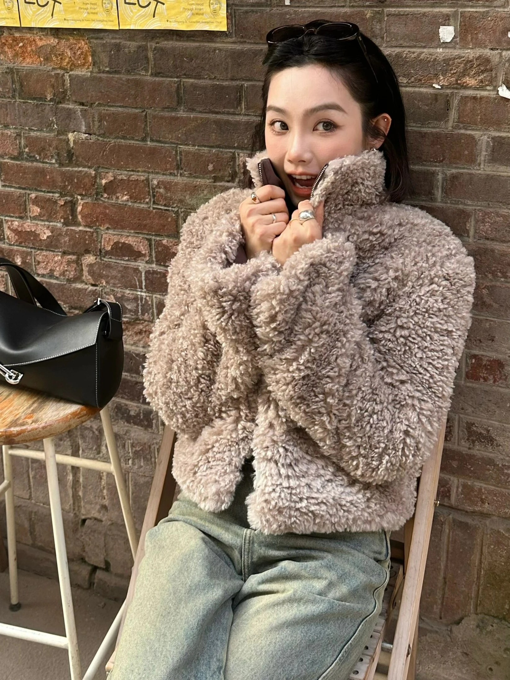 2025 New Sle Slimming Loose Lamb Fur Jaet Women's ort Thi Soft Plu Top College Sle Trendy Commute Wind Loose Fit
2025 New Sle Slimming Loose Lamb Fur Jaet Women's ort Thi Soft Plu Top College Sle Trendy Commute Wind Loose Fit