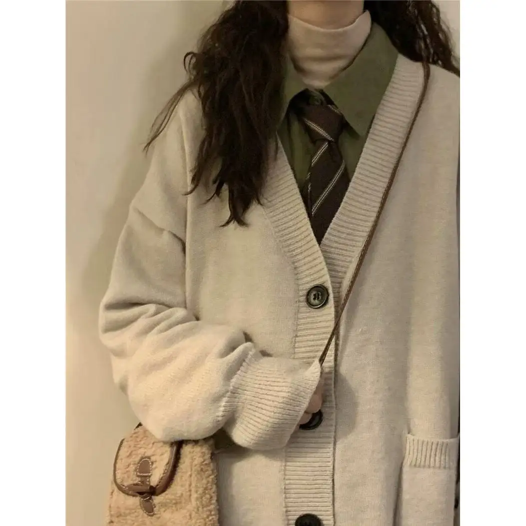 American Sle V-Ne Knitted Sweater Cardigan Men's Color Casual Loose Fit Winter Outerwear Soft Polyester Fiber
American Sle V-Ne Knitted Sweater Cardigan Men's Color Casual Loose Fit Winter Outerwear Soft Polyester Fiber