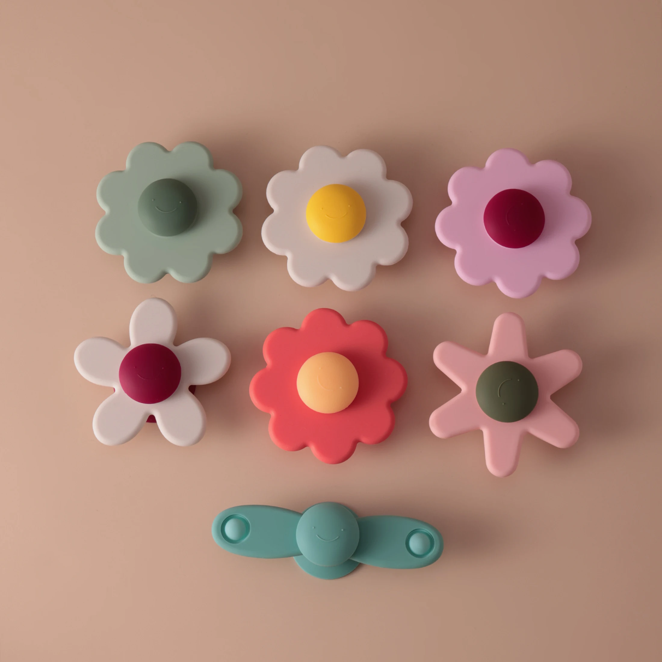 1PCS Silicone Baby Teether Sucker Chewing Toy BPA Free Infant Sensory Teething Toy 0-12 Months Gift Toddler Fidget Toys
1PCS Silicone Baby Teether Sucker Chewing Toy BPA Free Infant Sensory Teething Toy 0-12 Months Gift Toddler Fidget Toys