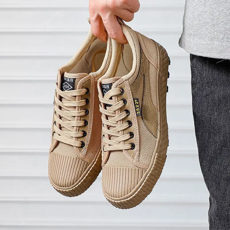Mens Work Boots Casual Rubber Sole Non Slip Wear Resistant Safety Shoes Spring Autumn Industrial Footwear
Mens Work Boots Casual Rubber Sole Non Slip Wear Resistant Safety Shoes Spring Autumn Industrial Footwear