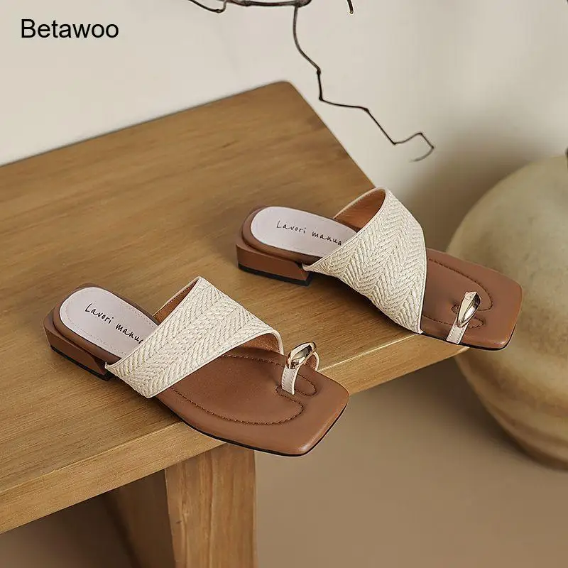 Braided Strap Toe Ring Flat Sandals for Women, Square Toe Casual Summer Slide Slippers
Braided Strap Toe Ring Flat Sandals for Women, Square Toe Casual Summer Slide Slippers