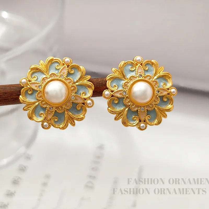 Original S925 Sterling Silver Needle French Retro Flower Earrings - Light Luxury Pearl Earrings, High-End Blue Jewelry
Original S925 Sterling Silver Needle French Retro Flower Earrings - Light Luxury Pearl Earrings, High-End Blue Jewelry