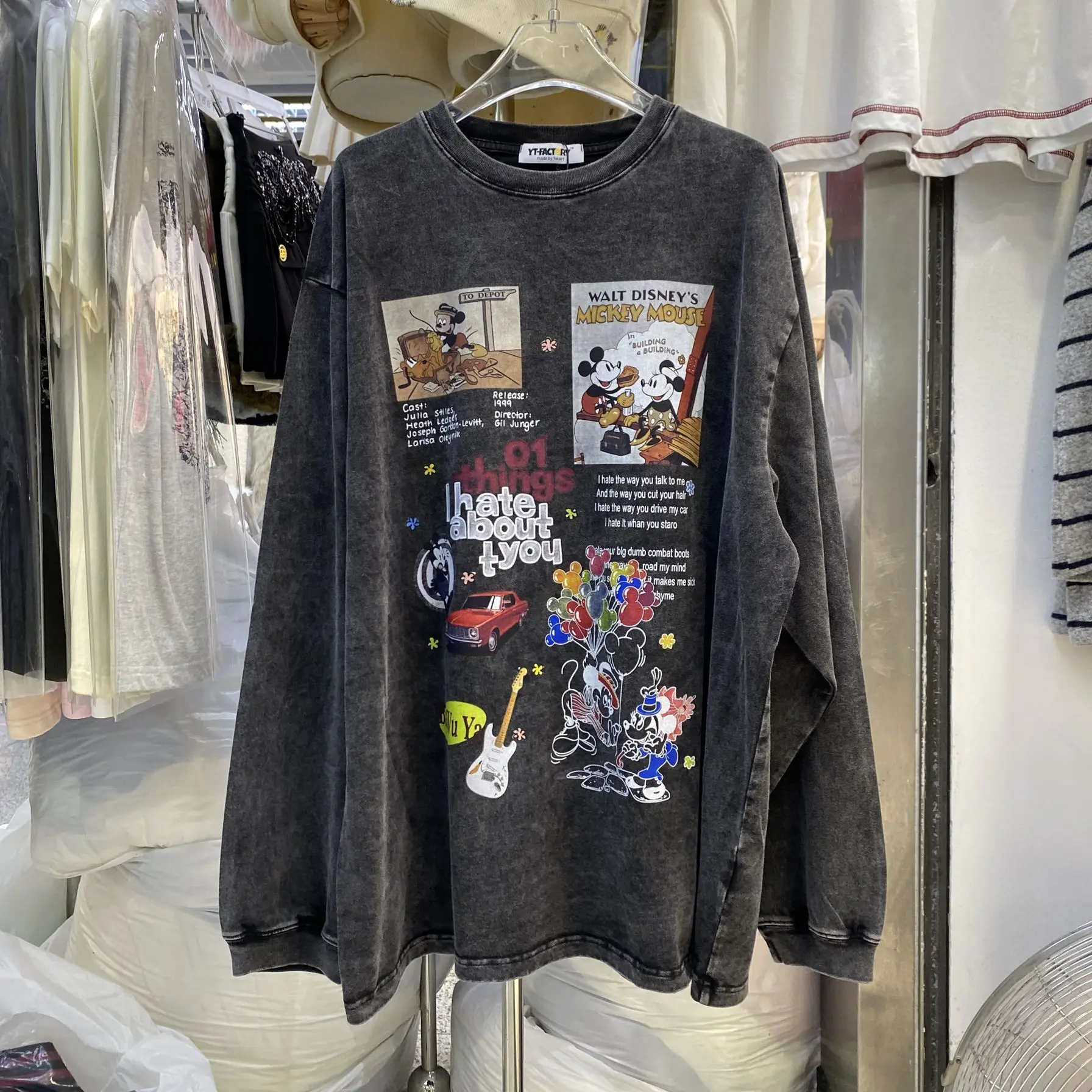 Disney Mickey Autumn New Korean Version Loose Tees Cute Cartoon Printed Long Sleeved T-shirt Casual Versatile Trendy Women's Top
Disney Mickey Autumn New Korean Version Loose Tees Cute Cartoon Printed Long Sleeved T-shirt Casual Versatile Trendy Women's Top