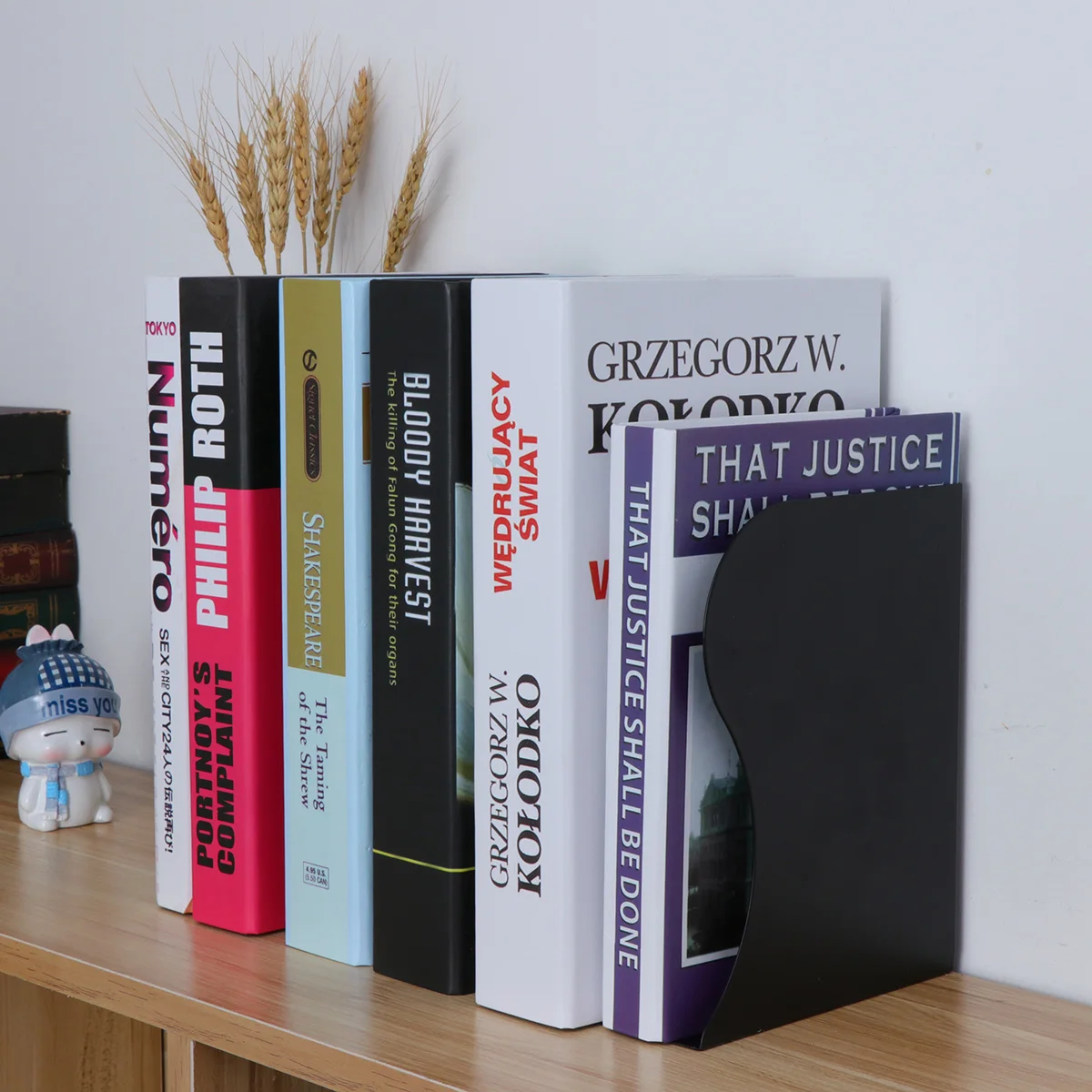 Metal Bookends 150x190x105/430mm Stable Base Adjustable Office School Supplies Non-Slip Book Stand Desk Organizer
Metal Bookends 150x190x105/430mm Stable Base Adjustable Office School Supplies Non-Slip Book Stand Desk Organizer