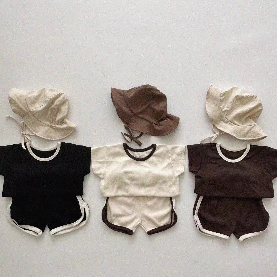 2025 Summer New Baby Short Sleeve Clothes Set Boys Girls T Shirts + Shorts 2pcs Suit Thin Cotton Kids Casual Sports Outfits
2025 Summer New Baby Short Sleeve Clothes Set Boys Girls T Shirts + Shorts 2pcs Suit Thin Cotton Kids Casual Sports Outfits