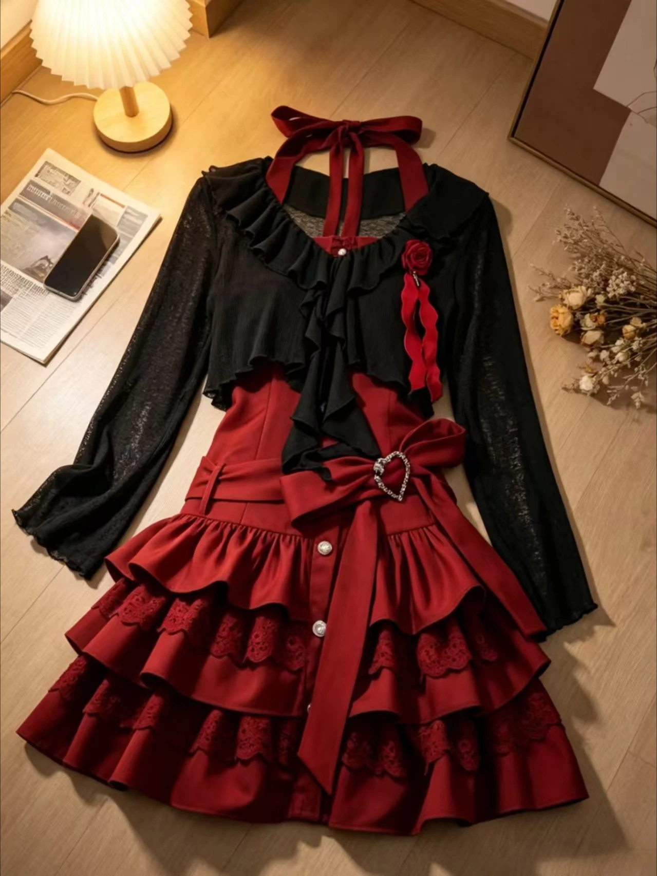 Women Vintage Soft Girl 2 Piece Outfit Y2K Harajuku Polka Dot Camisole Mini Dress Long Sleeve Knit Cardigan Suit
Women Vintage Soft Girl 2 Piece Outfit Y2K Harajuku Polka Dot Camisole Mini Dress Long Sleeve Knit Cardigan Suit