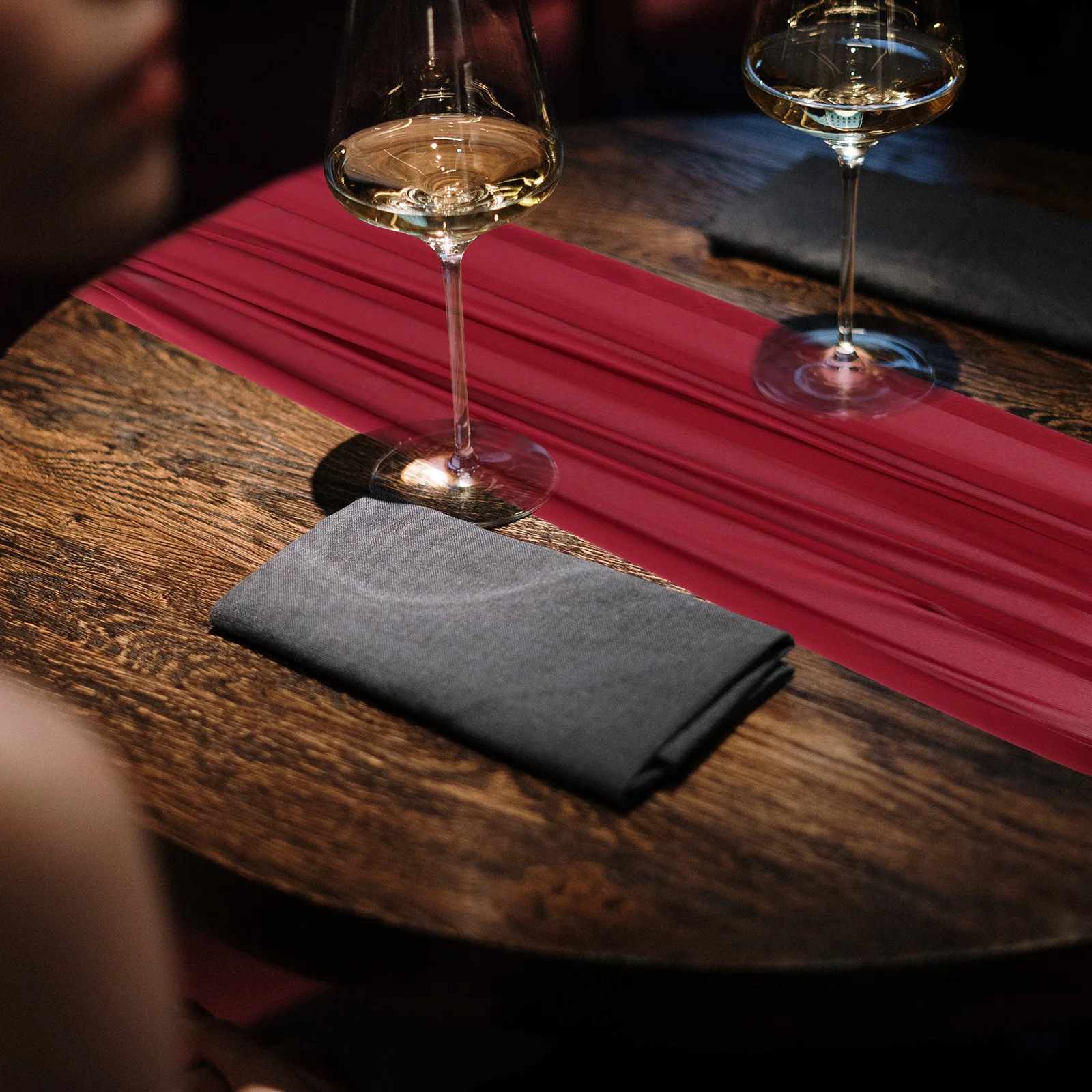 Chiffon Table Runner 90x54 Inch Burgundy Wedding Party Decor Home Table Decoration Fabric Tablecloth Event Banquet Centerpiece
Chiffon Table Runner 90x54 Inch Burgundy Wedding Party Decor Home Table Decoration Fabric Tablecloth Event Banquet Centerpiece