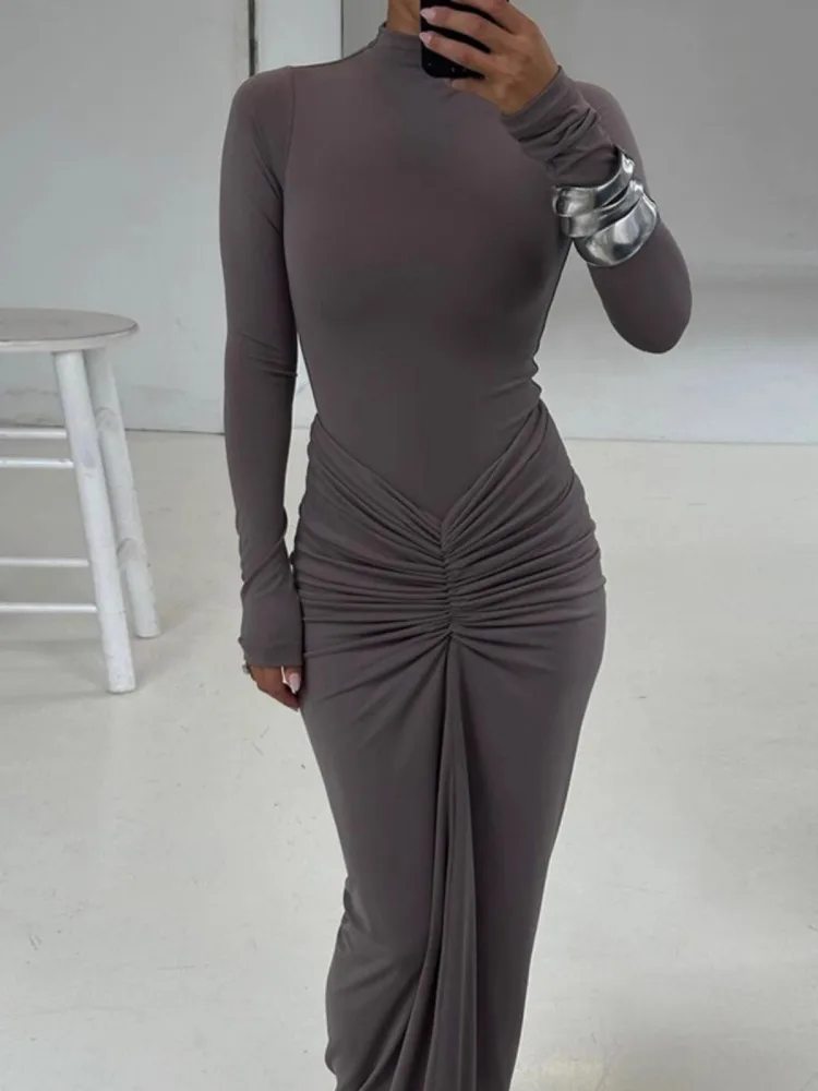 European And American Style High-End Dress, Women'S Autumn And Winter High Neck Pleated Slim Fit, Hip Hugging Long Skirt
European And American Style High-End Dress, Women'S Autumn And Winter High Neck Pleated Slim Fit, Hip Hugging Long Skirt