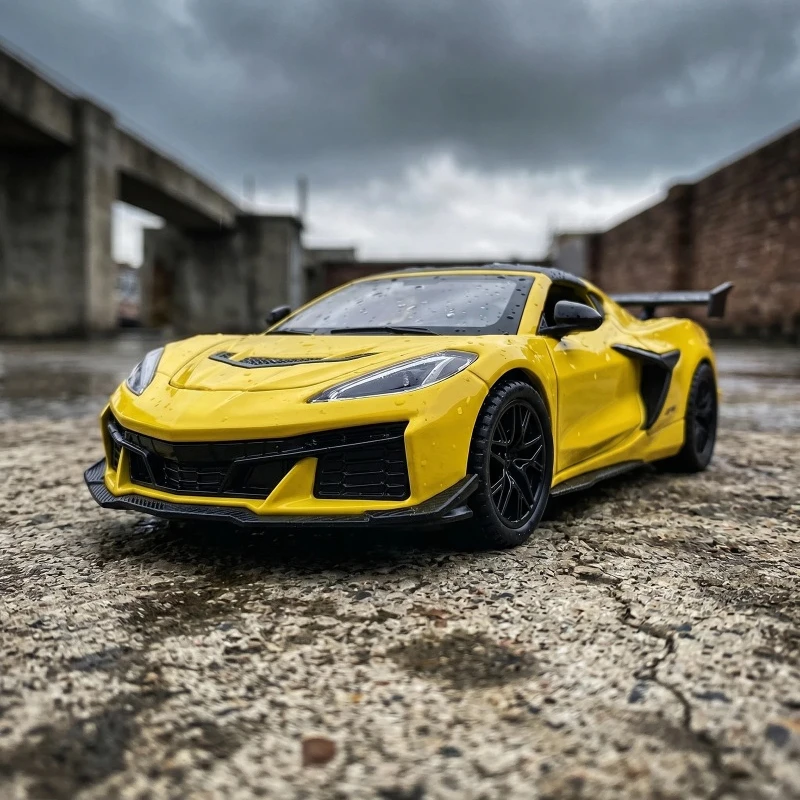 1:32 C8 ZR1X Sports Car Alloy Diecast Toy Car Model Sound and Light Children's Toy Collectibles Birthday Gift
1:32 C8 ZR1X Sports Car Alloy Diecast Toy Car Model Sound and Light Children's Toy Collectibles Birthday Gift