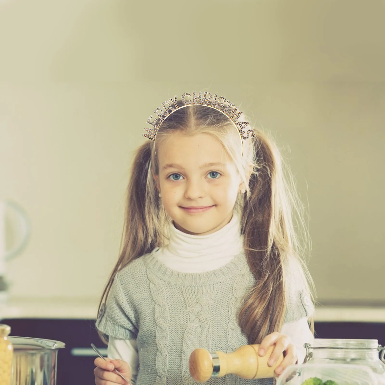 2Pcs Elegant Letter Rhinestone Hairbands Delicate Xmas Party Hair Hoops New Year Festival Stylish Lightweight Decorative
2Pcs Elegant Letter Rhinestone Hairbands Delicate Xmas Party Hair Hoops New Year Festival Stylish Lightweight Decorative