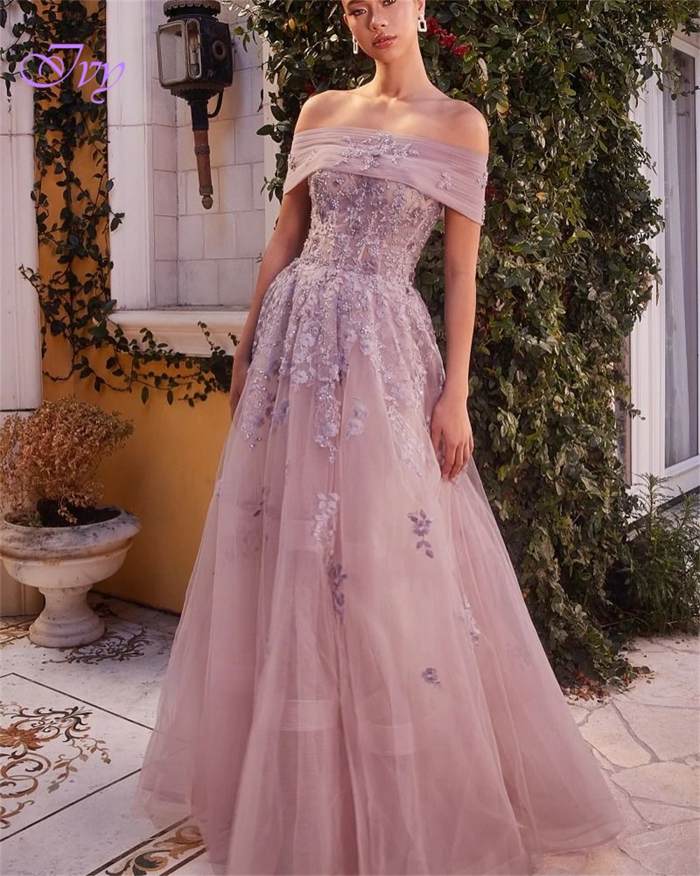Customized Exquisite Off the Shoulder Sleeveless Evening Dress High Quality Tulle Prom Dresses Delicate Flowers Party Gowns
Customized Exquisite Off the Shoulder Sleeveless Evening Dress High Quality Tulle Prom Dresses Delicate Flowers Party Gowns